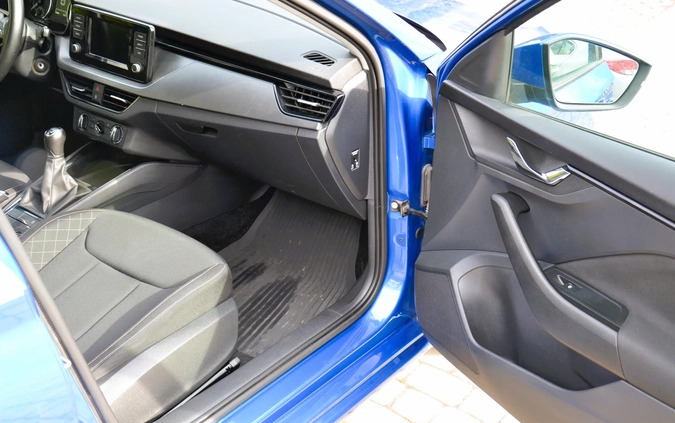 Skoda Scala cena 51000 przebieg: 133900, rok produkcji 2020 z Luboń małe 352
